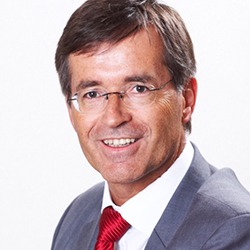 Dipl.Bw., Dr. Max Schlachter, MBA Dipl.Bw., Dr. Max Schlachter, MBA Referenz behind success